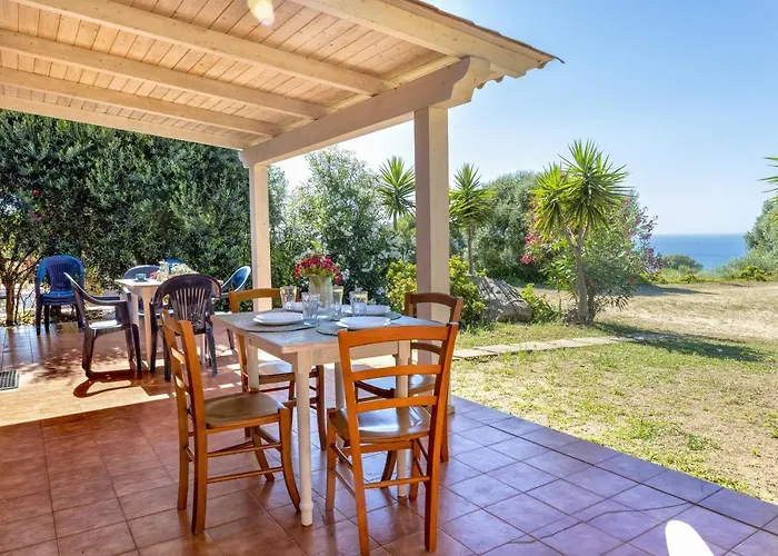 Hébergement de vacances La Casa Vista Isola 2 *