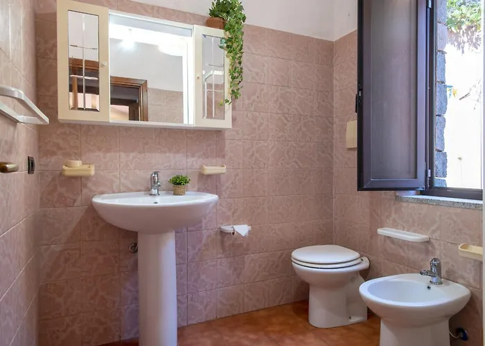 La Casa Vista Isola 2 度假居 Trinità dʼAgultu